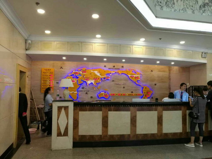 世界時間電子鐘/創(chuàng)意世界地圖掛鐘/酒店時差鐘裝飾鐘/大堂時鐘